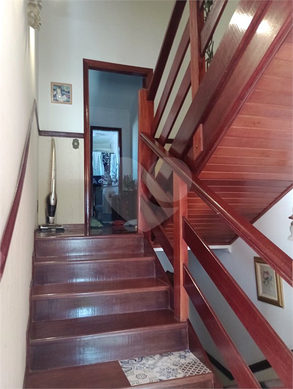 Casa à venda com 4 quartos, sendo 3 suítes,  em Alto Ipiranga, Mogi das Cruzes, SP