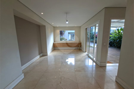 Casa à venda com 2 quartos, sendo 1 suíte, em Planalto Paulista, São Paulo, SP