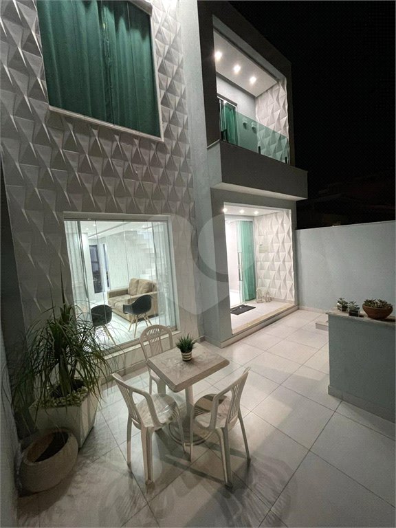 Casa à venda com 4 quartos, sendo 1 suíte, em Campo Grande, Rio de Janeiro, RJ