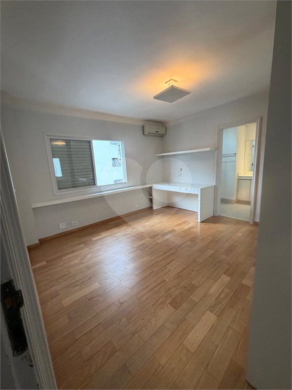 Apartamento para alugar com 3 suítes em Itaim Bibi, São Paulo, SP
