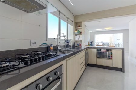 Apartamento à venda com 3 suítes em Vila Ipojuca, São Paulo, SP