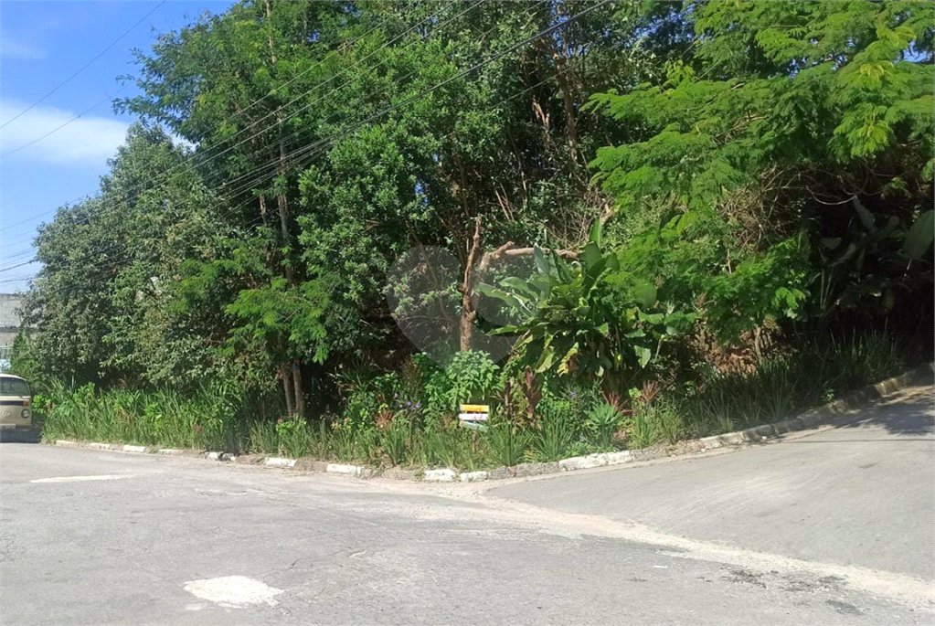 Terreno à venda no condomínio Altos da Baronesa, São Paulo - SP