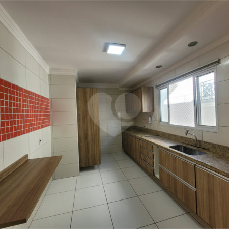 Apartamento à venda com 3 quartos, sendo 1 suíte, em Parque Campolim, Sorocaba, SP