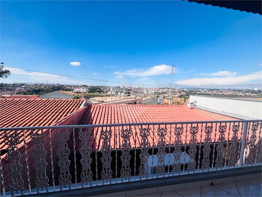 Casa para alugar com 3 quartos, sendo 1 suíte,  em Wanel Ville, Sorocaba, SP