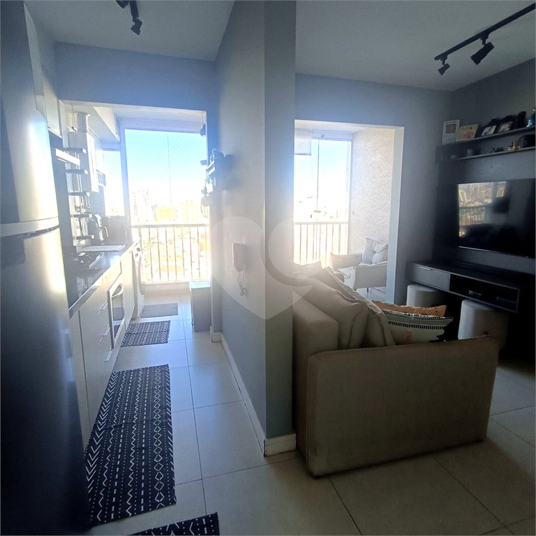 Apartamento à venda com 2 quartos, sendo 1 suíte,  em Parque Vitória, São Paulo, SP