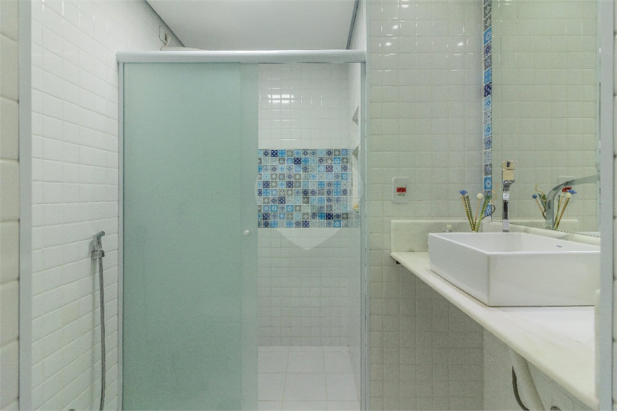 Apartamento à venda com 3 quartos, sendo 1 suíte,  em Paraíso, São Paulo, SP