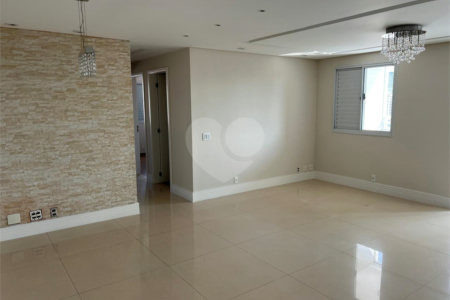 Apartamento à venda com 3 quartos, sendo 1 suíte, em Chácara Califórnia, São Paulo, SP