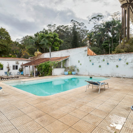 Casa à venda com 3 quartos, sendo 2 suítes,  em Alto da Boa Vista, São Paulo, SP