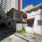 Casa com 4 dormitórios para alugar, 335 m² por R$ 21.181,12 - Gonzaga - Santos/SP