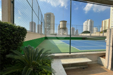 Apartamento à venda com 3 suítes em Vila Romana, São Paulo, SP