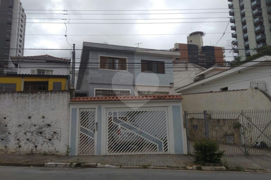 Sobrado à venda com 3 quartos, sendo 1 suíte,  em Vila Guilherme, São Paulo, SP