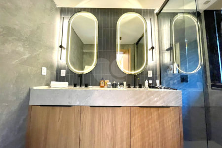 Apartamento à venda com 3 suítes em Jurerê, Florianópolis, SC