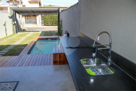 Casa à venda com 3 suítes em Jardim Ipê, Atibaia, SP