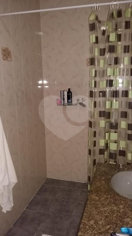 Sobrado à venda com 4 quartos, sendo 2 suítes, em Tremembé, São Paulo, SP
