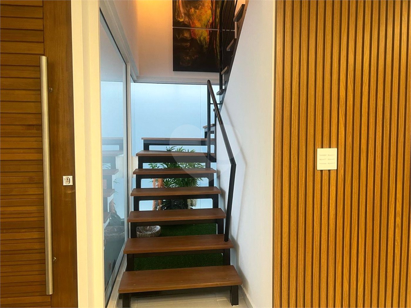 Casa à venda com 4 quartos, sendo 3 suítes,  no condomínio Residencial Toscana, Mogi das Cruzes - SP