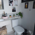 Casa à venda com 4 quartos, sendo 2 suítes,  no condomínio Figueira Garden, Atibaia - SP