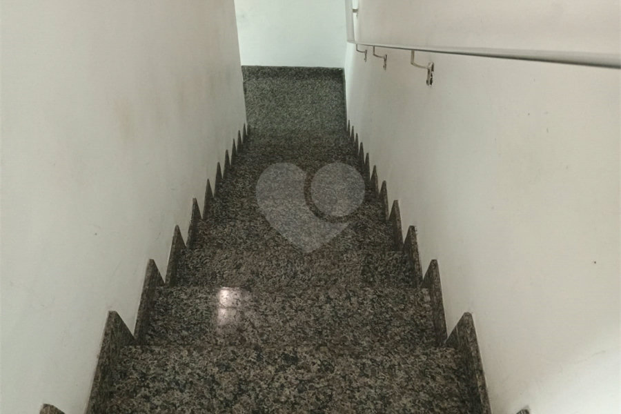 Sobrado à venda com 4 suítes em Santana, São Paulo, SP