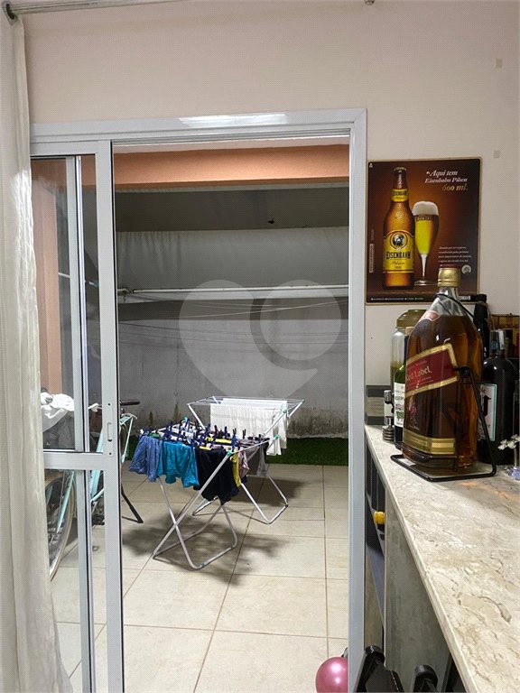 Casa à venda com 3 quartos, sendo 1 suíte,  no condomínio Vida Verde 1, Suzano - SP