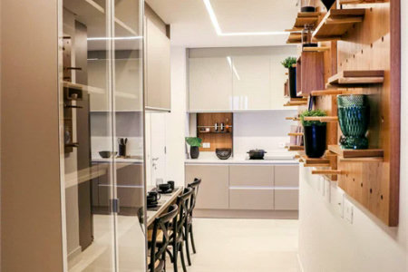 Apartamento à venda com 4 suítes em Real Parque, São Paulo, SP