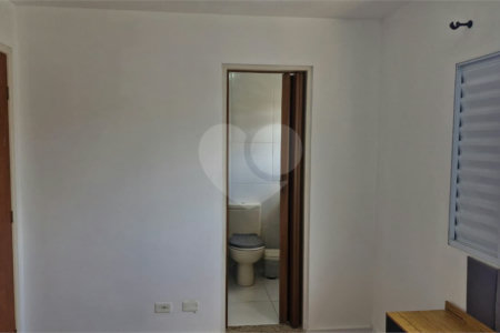 Casa à venda com 2 quartos, sendo 1 suíte, no condomínio A.m.costa, São Paulo - SP