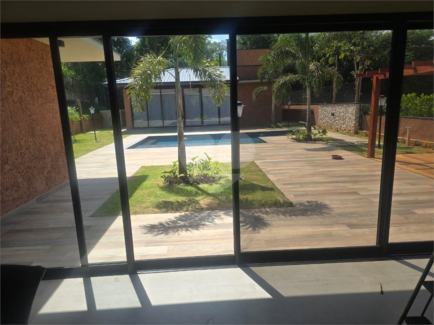 Casa à venda com 4 suítes no condomínio Terras de Santa Teresa II, Itupeva - SP