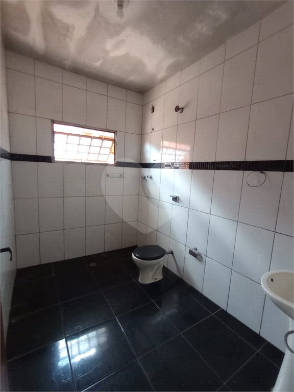 Casa à venda com 2 quartos em Vila Mazzei, Itapetininga, SP