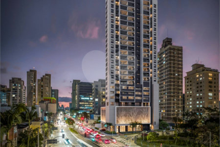 Apartamento à venda com 3 quartos, sendo 1 suíte,  em Brooklin, São Paulo, SP