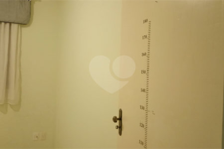 Casa Térrea à venda com 3 quartos, sendo 1 suíte, em Vila Nova, Salto, SP