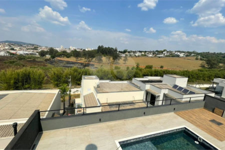 Casa à venda ou para alugar com 3 suítes no condomínio Villa Real, Bragança Paulista - SP