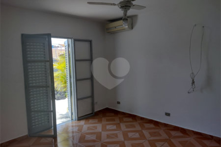 Casa à venda com 2 quartos em Jardim Alvorada (zona Oeste), São Paulo, SP