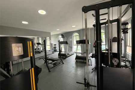 Apartamento à venda com 2 quartos em Santa Teresinha, São Paulo, SP