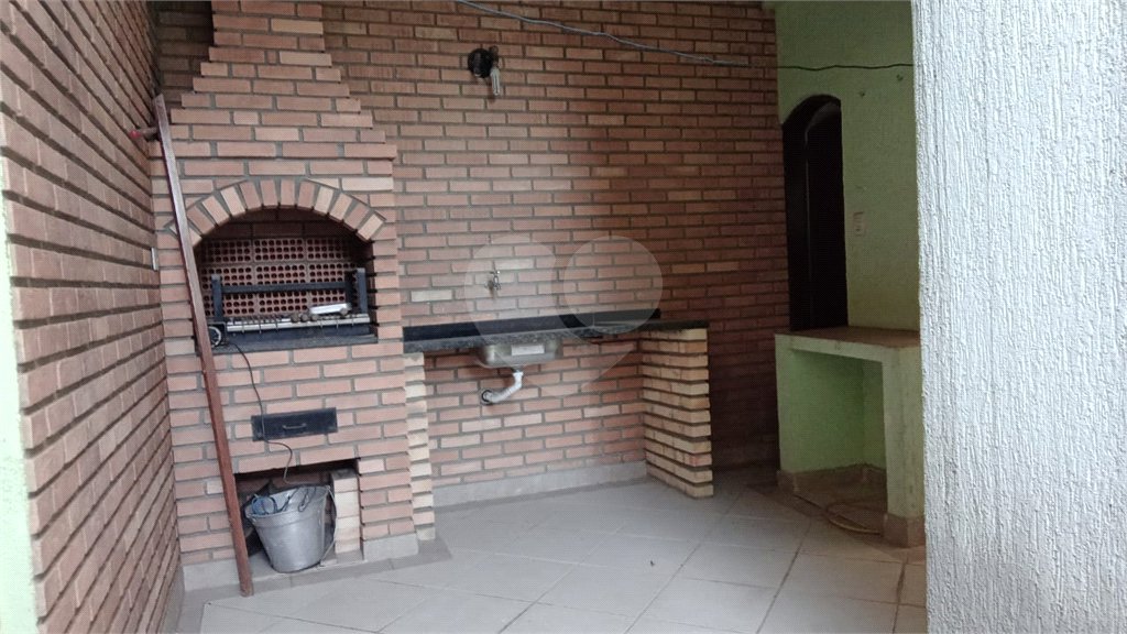 Sobrado à venda com 4 quartos, sendo 1 suíte, em Vila Rosália, Guarulhos, SP