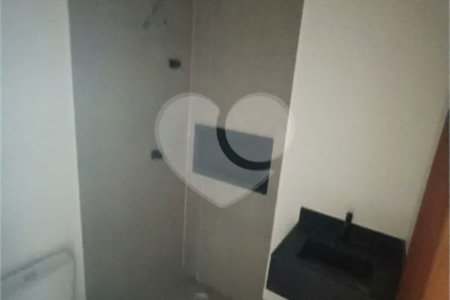 Sobrado à venda com 3 suítes em Santa Teresinha, São Paulo, SP