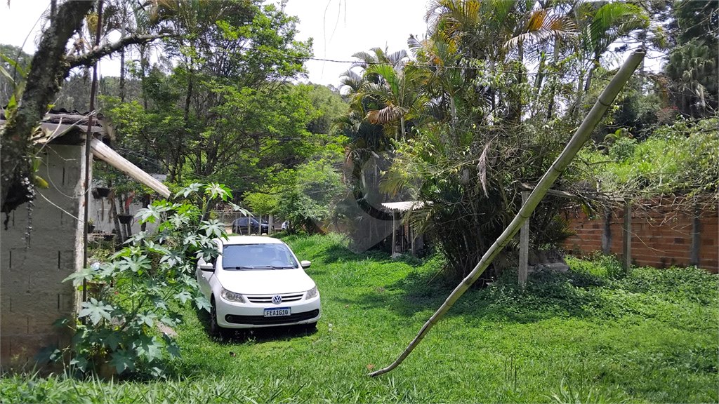 Chácara à venda com 2 quartos em Vila Caputera, Mogi das Cruzes, SP
