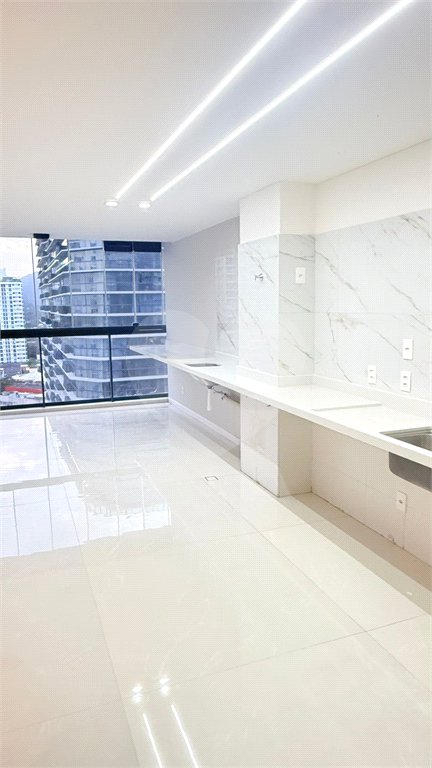 Apartamento à venda com 3 quartos, sendo 1 suíte,  em Recreio dos Bandeirantes, Rio de Janeiro, RJ