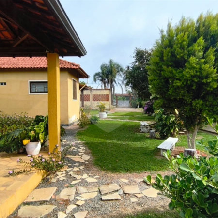 Chácara à venda com 4 quartos, sendo 1 suíte,  em Vale San Fernando, Itapetininga, SP
