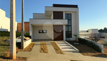 Casa à venda com 2 quartos, sendo 1 suíte,  no condomínio Reserva Ipanema, Sorocaba - SP