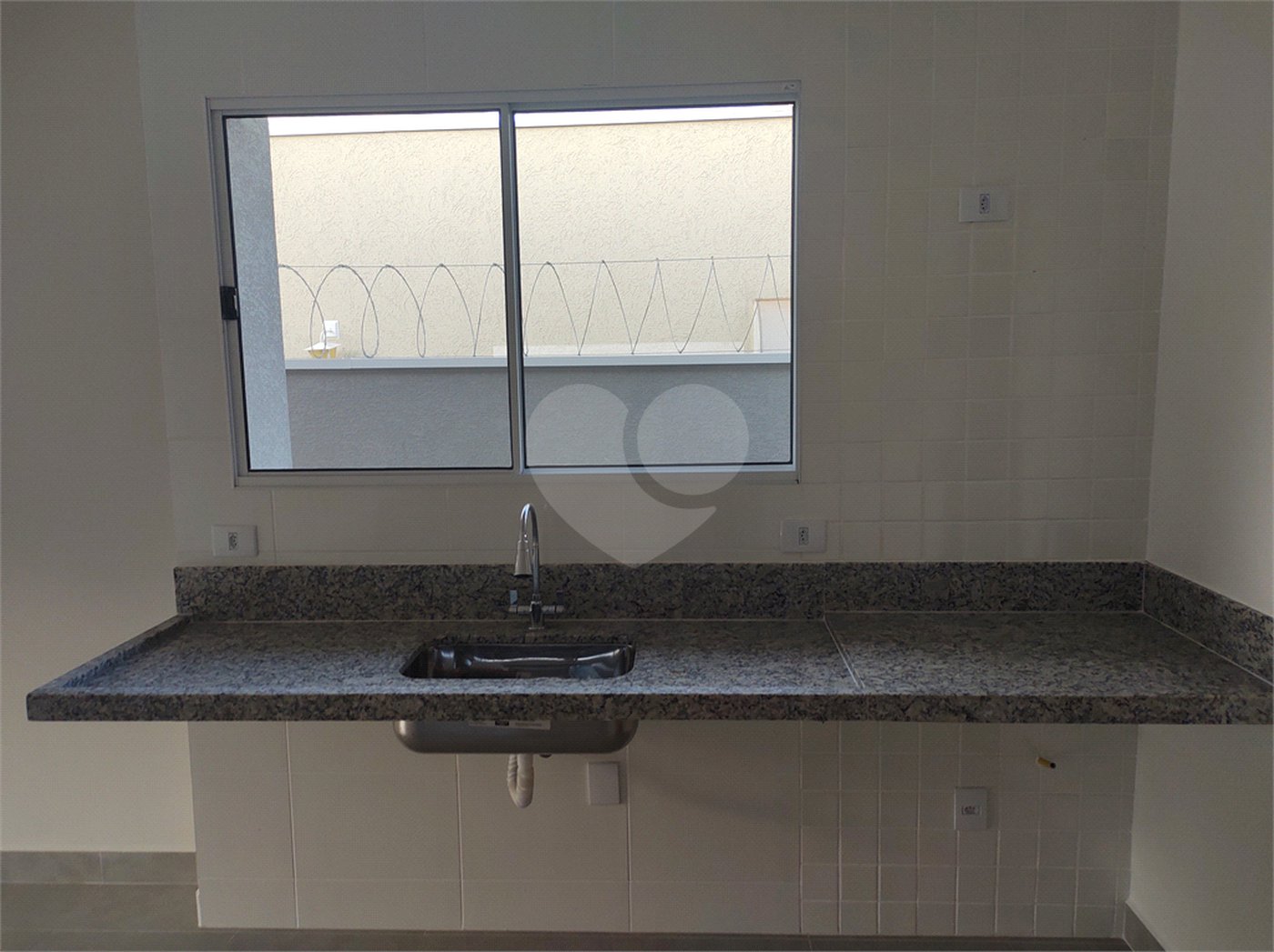 Casa Térrea à venda com 3 suítes em Jardim do Lago, Atibaia, SP