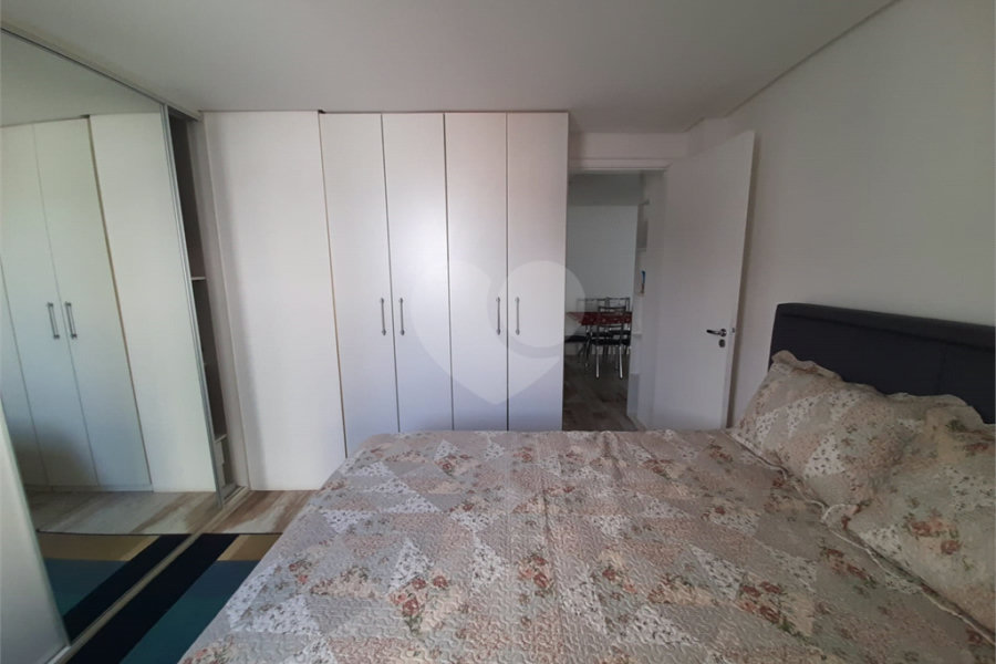 Apartamento à venda com 2 quartos, sendo 1 suíte,  no Centro, Mongaguá, SP