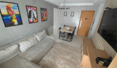 Apartamento à venda com 2 quartos, sendo 1 suíte,  em Vila Nossa Senhora de Fátima, Guarulhos, SP
