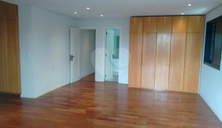 Apartamento à venda com 3 suítes em Jardim da Saúde, São Paulo, SP