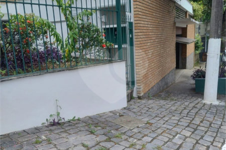 Casa à venda com 4 quartos, sendo 2 suítes,  em Rolinópolis, São Paulo, SP