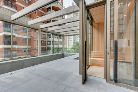Apartamento à venda com 4 suítes em Moema, São Paulo, SP