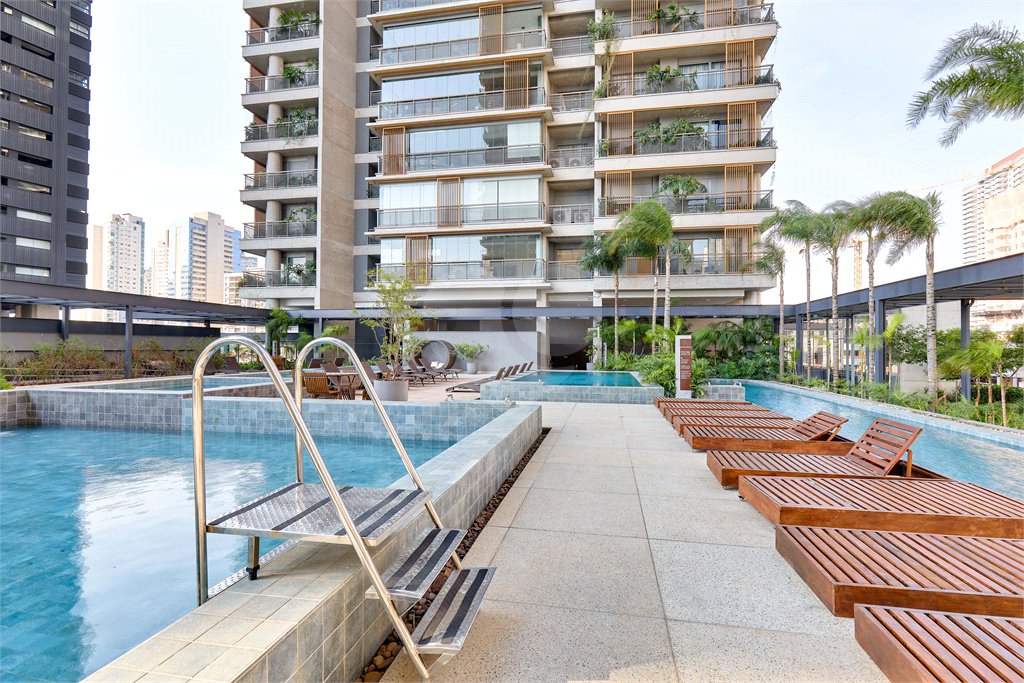 Apartamento à venda com 3 suítes em Brooklin, São Paulo, SP