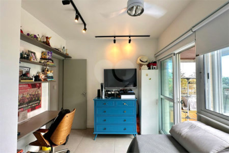 Apartamento à venda com 3 quartos, sendo 1 suíte, em Lagoa, Rio de Janeiro, RJ