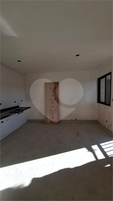Apartamento à venda com 2 quartos, sendo 1 suíte,  em Vila Constança, São Paulo, SP