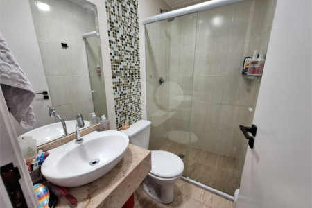 Apartamento à venda com 3 quartos, sendo 1 suíte,  em Vila Gustavo, São Paulo, SP