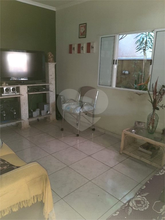 Casa à venda com 5 quartos, sendo 2 suítes, em Parque Edu Chaves, São Paulo, SP