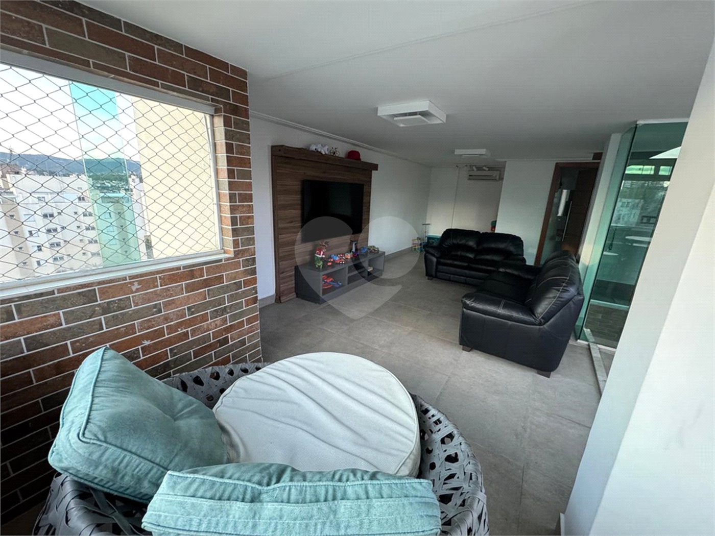 Apartamento à venda com 3 quartos, sendo 1 suíte,  em Água Fria, São Paulo, SP