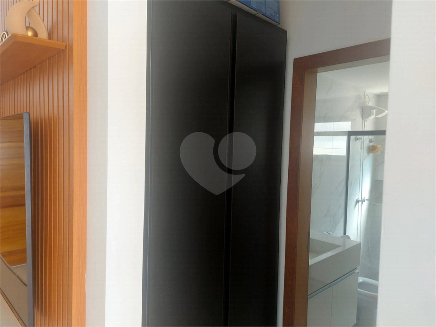 Casa à venda com 4 quartos, sendo 3 suítes, em Ogiva, Cabo Frio, RJ